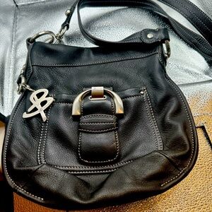 B. Makowsky black leather crossbody/shoulder bag with front pocket